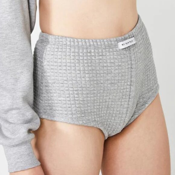 "My Mum Made It" Grey Lounge Bottom - Picture 2 of 3